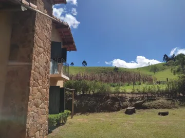 Lindo sítio para venda com 4,8 alqueires, 03 casas em Cunha-SP