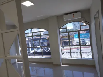imagem 3 - Sala comercial com banheiro e garagem 42m² no Edifício Miragaia - Centro imagem 3 - Sala comercial com banheiro e garagem 42m² no Edifício Miragaia - Centro