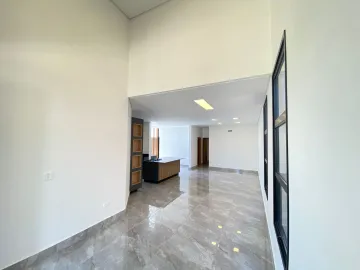 Casa em condomínio para venda com 03 Dorm. e 01 suíte - 140m² em Jacareí