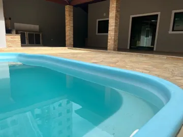 Casa/sobrado para venda com 03 Dorm. 01 suíte e piscina - 320m² no Jardim Paraíso.