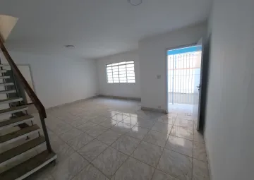 Casa comercial no Centro de São José dos Campos com 04 salas e varanda - 157m²