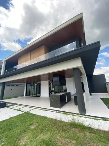 Casa em condomínio para venda com 04 suítes - 460m² no Reserva Do Paratehy Sul.