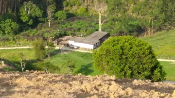imagem 2 - Fazenda para venda de 49 alqueires em Paraibuna. imagem 2 - Fazenda para venda de 49 alqueires em Paraibuna.
