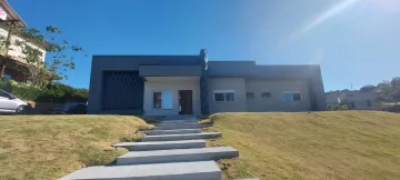 Casa para venda com 3 quartos e 2 vagas de garagem com 298m² - Recanto Santa Bárbara