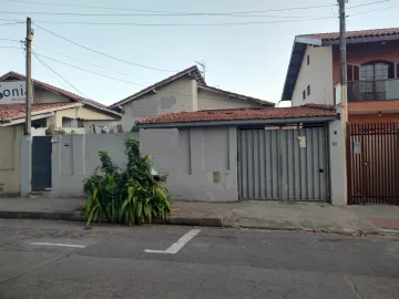 Casa térrea para venda com 3 quartos e 1 vaga de garagem com 171m² - Jardim Maringá