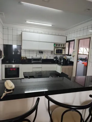 Apartamento para venda com 3 quartos e 2 vaga de garagem com 110m² - Vila Betânia