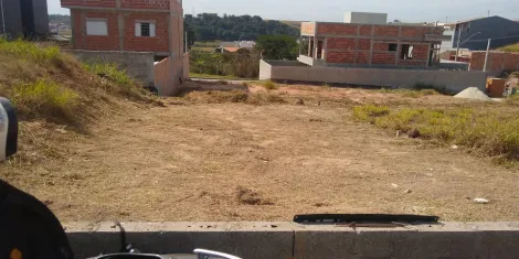 Terreno para venda em condomínio aberto com 270m² - Portal dos Pássaros