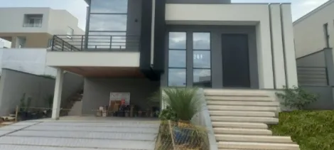 Casa/sobrado em condomínio para venda com 3 quartos e 4 vagas de garagem com 290m² - Urbanova