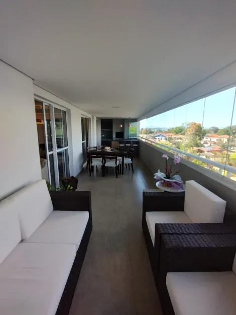 Apartamento para venda com 3 suítes e 2 vagas de garagem 167m² - Jardim Esplanada