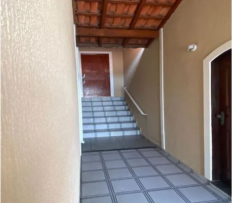 Sobrado para venda com 3 quartos e 2 vagas de garagem - 81m² no Jardim das Indústrias