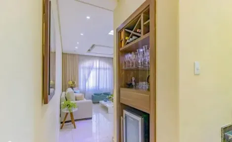 imagem 3 - Sobrado para venda com 3 quartos e 2 vagas de garagem - 219m² no bairro Monte Castelo imagem 3 - Sobrado para venda com 3 quartos e 2 vagas de garagem - 219m² no bairro Monte Castelo
