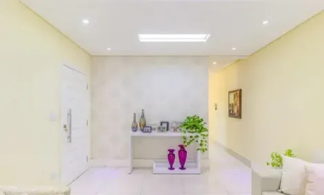 imagem 2 - Sobrado para venda com 3 quartos e 2 vagas de garagem - 219m² no bairro Monte Castelo imagem 2 - Sobrado para venda com 3 quartos e 2 vagas de garagem - 219m² no bairro Monte Castelo