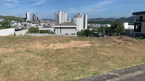 imagem 1 - Terreno para venda com 738m² no Residencial Colinas do Paratehy Sul imagem 1 - Terreno para venda com 738m² no Residencial Colinas do Paratehy Sul