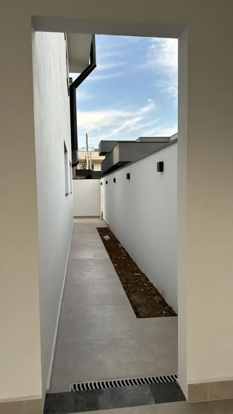 imagem 2 - Sobrado em condomínio para venda com 04 quartos e 04 vagas de garagem - 240,93m² no Bairro da Floresta imagem 2 - Sobrado em condomínio para venda com 04 quartos e 04 vagas de garagem - 240,93m² no Bairro da Floresta
