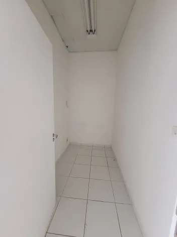 imagem 4 - Prédio comercial para venda e locação com 330m² no Parque Industrial imagem 4 - Prédio comercial para venda e locação com 330m² no Parque Industrial