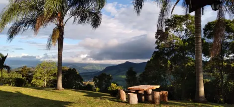 imagem 5 - Sítio encantador à venda em Paraisópolis, com 13 alqueires e uma vista deslumbrante para a Pedra do Baú, famoso ponto turístico de São Bento do Sapucaí. imagem 5 - Sítio encantador à venda em Paraisópolis, com 13 alqueires e uma vista deslumbrante para a Pedra do Baú, famoso ponto turístico de São Bento do Sapucaí.