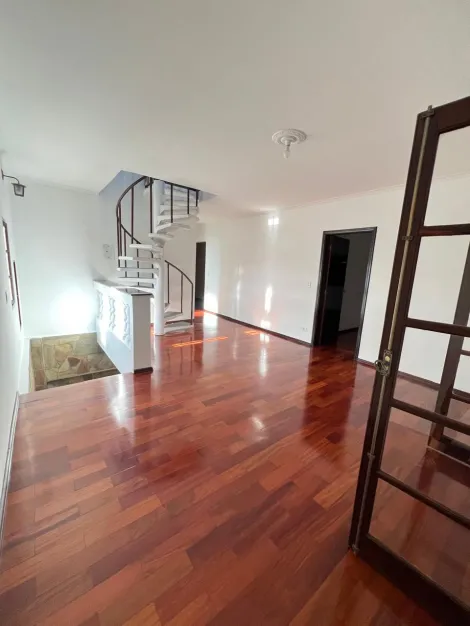 imagem 2 - Casa sobradada para venda com 7 quartos - 479m² no Jardim Satélite imagem 2 - Casa sobradada para venda com 7 quartos - 479m² no Jardim Satélite