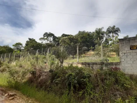 imagem 2 - Chácara formada para venda com piscina e casa ampla - 195m² em Caçapava imagem 2 - Chácara formada para venda com piscina e casa ampla - 195m² em Caçapava