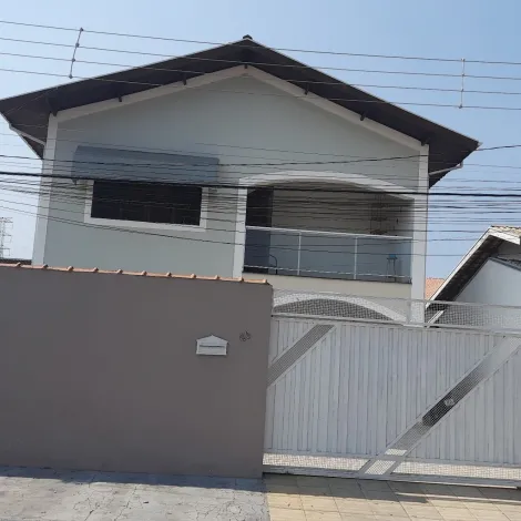 imagem 2 - Sobrado para venda com 4 dormitórios sendo 1 suíte - 220m² no bairro Campos Elíseos | Taubaté-SP imagem 2 - Sobrado para venda com 4 dormitórios sendo 1 suíte - 220m² no bairro Campos Elíseos | Taubaté-SP