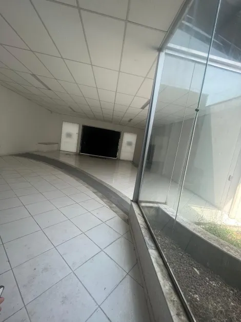 imagem 5 - Casa comercial com galpão 281,26 m² no bairro Bosque dos Eucaliptos! imagem 5 - Casa comercial com galpão 281,26 m² no bairro Bosque dos Eucaliptos!