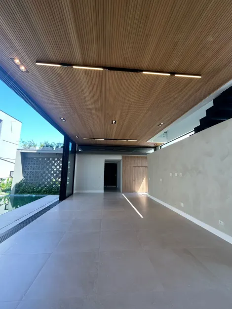 imagem 4 - Casa em condomínio para venda com 4 quartos (4 suítes) e 4 vagas de garagem - 390m² no bairro Urbanova imagem 4 - Casa em condomínio para venda com 4 quartos (4 suítes) e 4 vagas de garagem - 390m² no bairro Urbanova