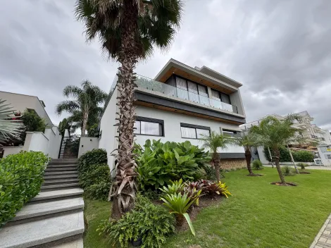 imagem 3 - Casa mobiliada em condomínio para venda com 5 suítes e 4 vagas de garagem com 480m² - Urbanova imagem 3 - Casa mobiliada em condomínio para venda com 5 suítes e 4 vagas de garagem com 480m² - Urbanova