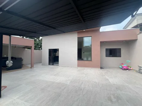 imagem 1 - Casa térrea para venda com 03 dormitórios (1 suíte) e 04 vagas de garagem - 153m² no bairro Jardim Rodolfo imagem 1 - Casa térrea para venda com 03 dormitórios (1 suíte) e 04 vagas de garagem - 153m² no bairro Jardim Rodolfo