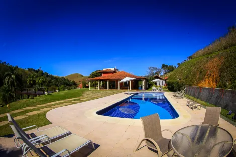 imagem 1 - Sítio para venda com 4,86 alqueires - Casa sede com 525m² sendo 05 quartos no bairro Pau de Saia em São José dos Campos imagem 1 - Sítio para venda com 4,86 alqueires - Casa sede com 525m² sendo 05 quartos no bairro Pau de Saia em São José dos Campos