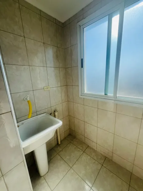 imagem 4 - Apartamento para locação com 01 dormitório e 01 banheiro-40 m²- No bairro Central imagem 4 - Apartamento para locação com 01 dormitório e 01 banheiro-40 m²- No bairro Central