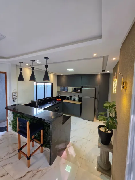 imagem 2 - Casa à venda com 03 dormitórios sendo 01 suíte- 260 m²- No bairro Jardim Limoeiro imagem 2 - Casa à venda com 03 dormitórios sendo 01 suíte- 260 m²- No bairro Jardim Limoeiro