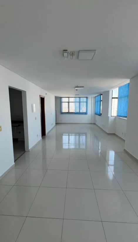 imagem 2 - Sala comercial para locação 60m² e 02 banheiros -60 m²- Centro imagem 2 - Sala comercial para locação 60m² e 02 banheiros -60 m²- Centro