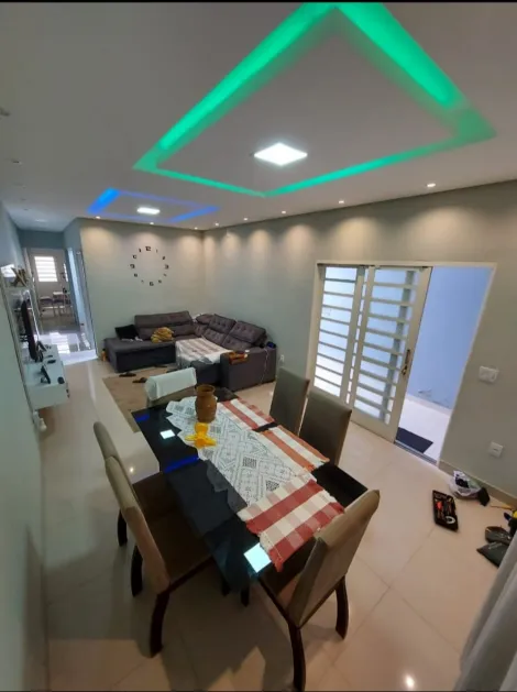 imagem 1 - Sobrado à venda com 3 quartos sendo 1 suíte- 136m² construídos- no Residencial Altos do Bosque imagem 1 - Sobrado à venda com 3 quartos sendo 1 suíte- 136m² construídos- no Residencial Altos do Bosque
