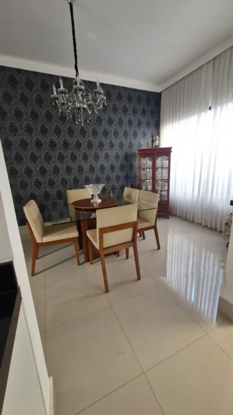 imagem 5 - Sobrado à venda com 5 quartos sendo 5 suítes- 450 terreno- No Bairro do Urbanova imagem 5 - Sobrado à venda com 5 quartos sendo 5 suítes- 450 terreno- No Bairro do Urbanova
